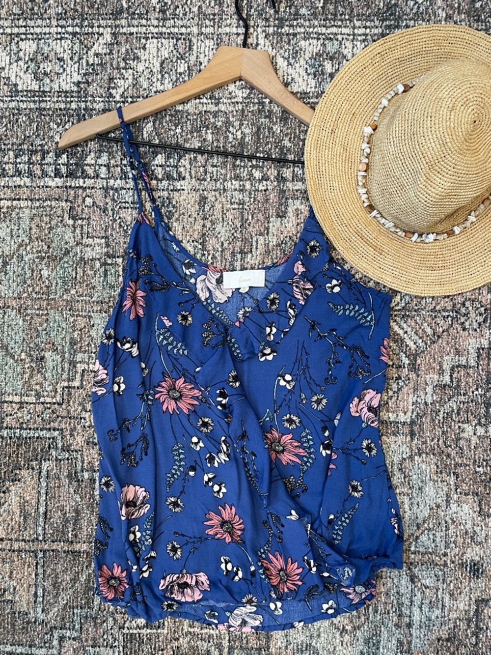 Braeve Floral Cami Tank Top Size Small Blue Ruffle Front Adjustable Straps Summe